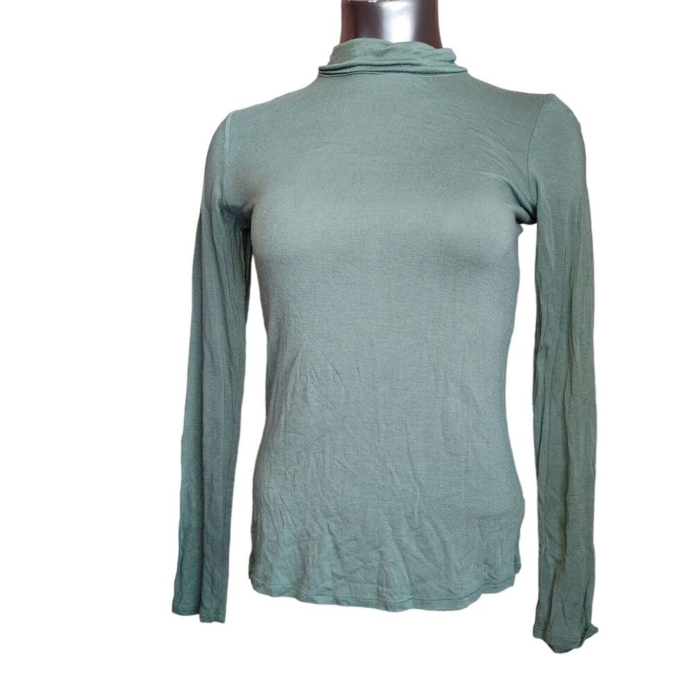 MCM Womens M Long Sleeve Tight Knit Mock Neck Top Shirt